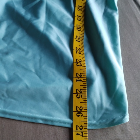 Razor Back Sports Bra Tank Shirt - Picture 6 of 7